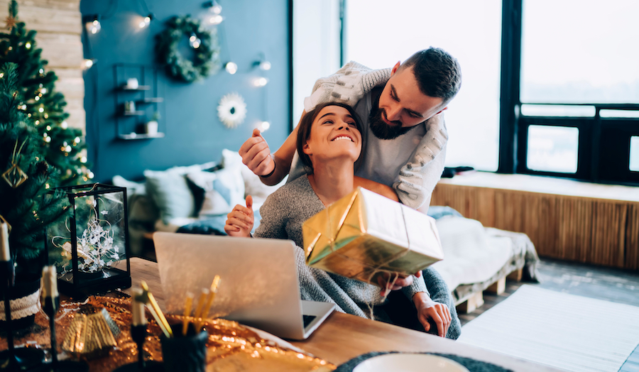 Vous êtes en manque d'inspiration pour un cadeau de Noël femme ?